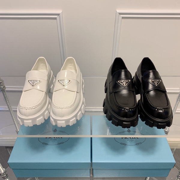 ブランド激安靴角部分ディテール